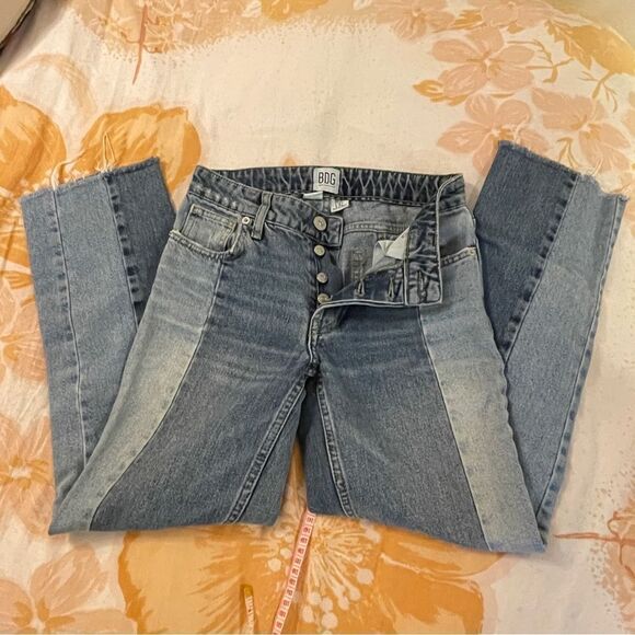 BDG Cropped Spliced Jeans - Picture 1 of 3